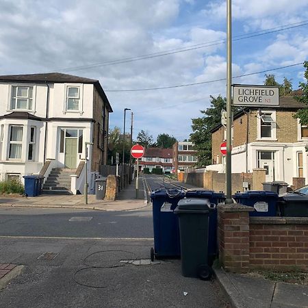 Amazing En-Suite Apartment In Finchley Central London Exteriör bild