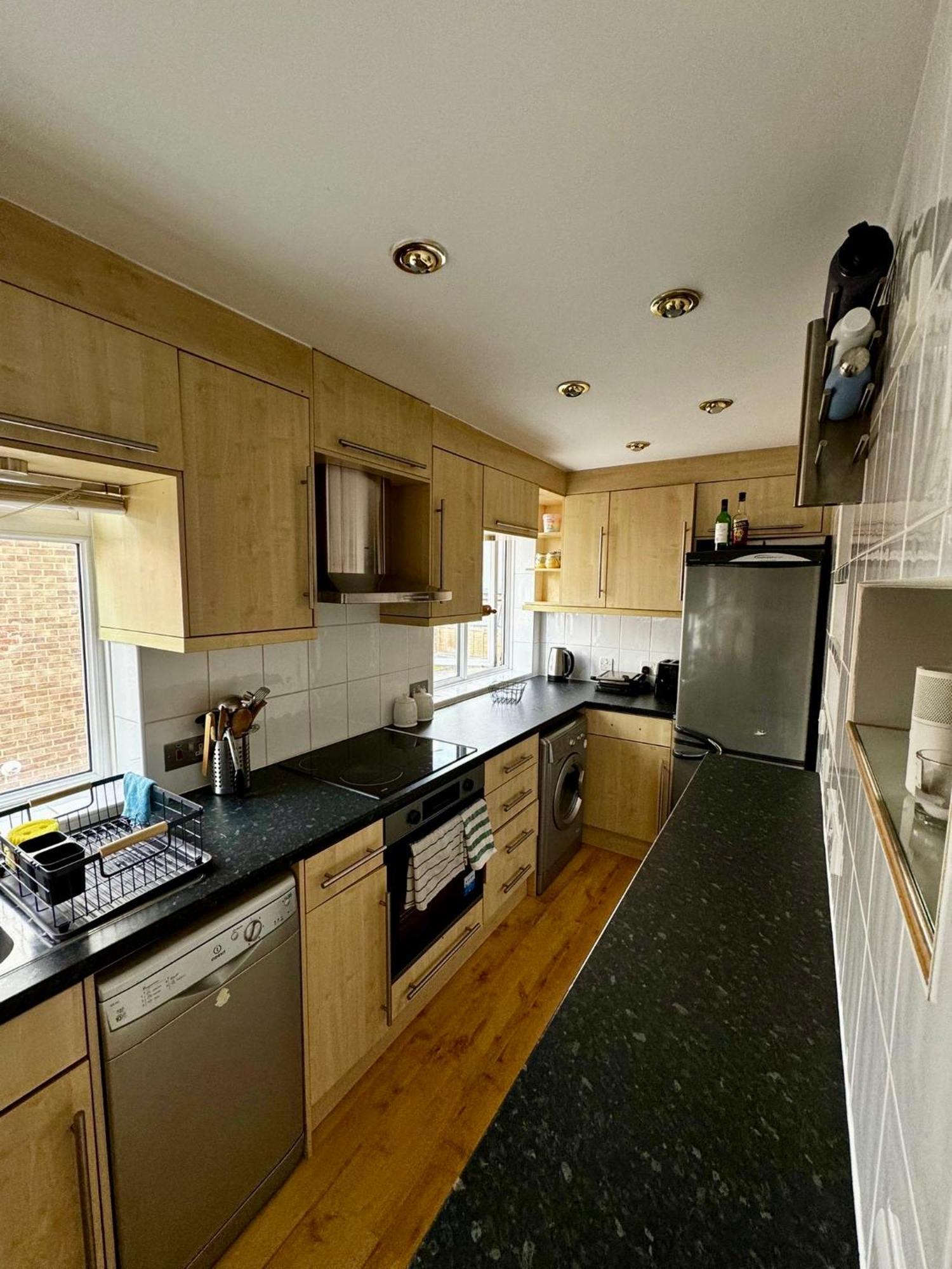 Amazing En-Suite Apartment In Finchley Central London Exteriör bild