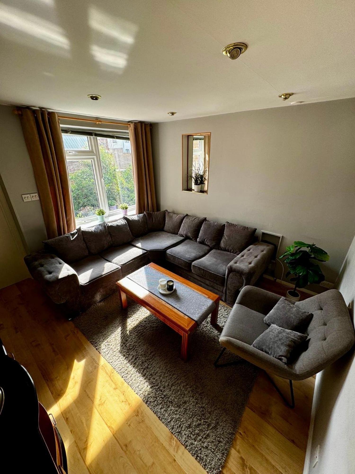 Amazing En-Suite Apartment In Finchley Central London Exteriör bild
