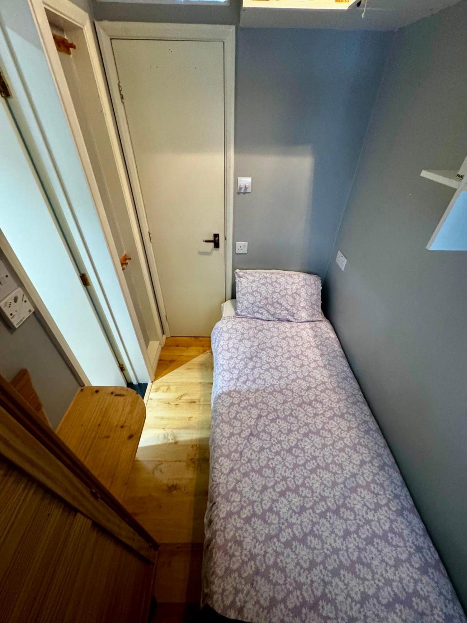 Amazing En-Suite Apartment In Finchley Central London Exteriör bild